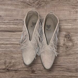 Women's Beast  Fringe shooties